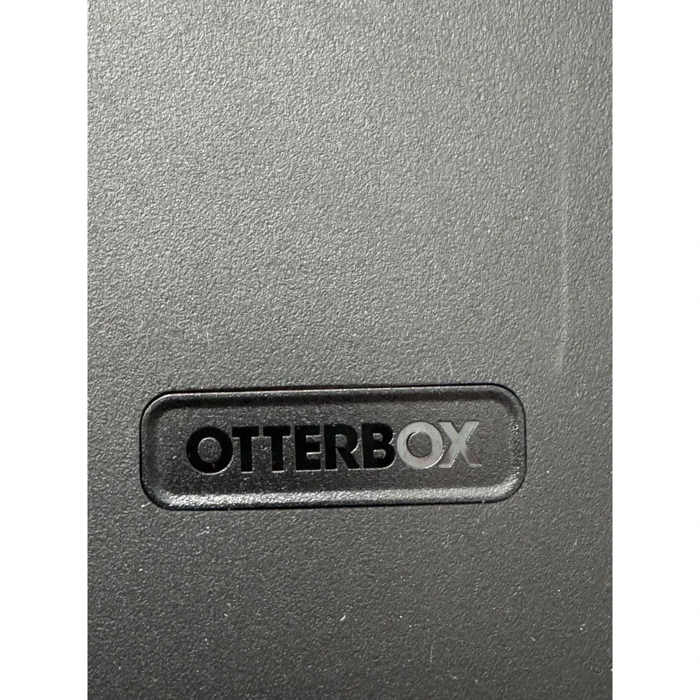 OtterBox Defender Series Pro Case for iPad Pro 13-Inch M4‎ Black Rugged 77-95155